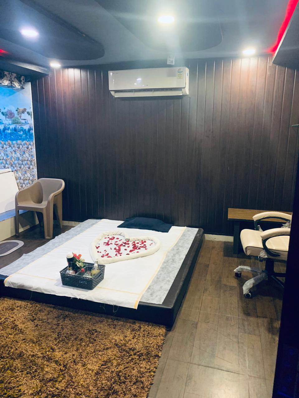 Sapphire Spa in Vashi Gallery